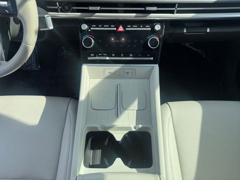 Used 2025 Hyundai Santa Fe SEL image 40