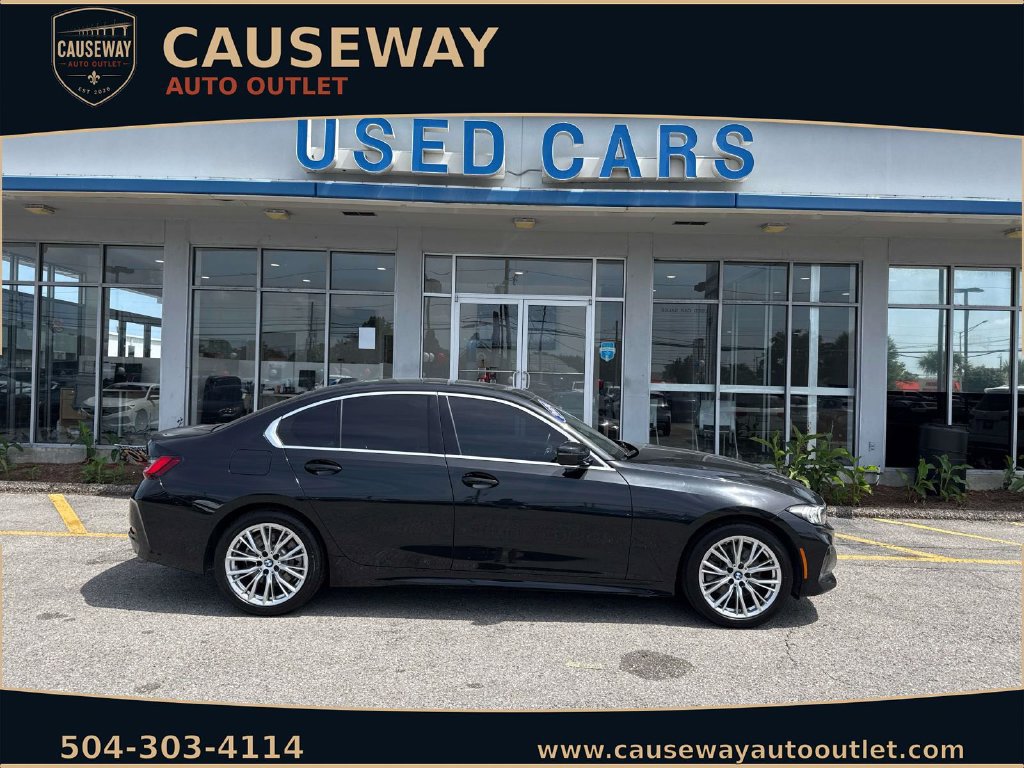Used 2024 BMW 330i Sedan RWD image 1