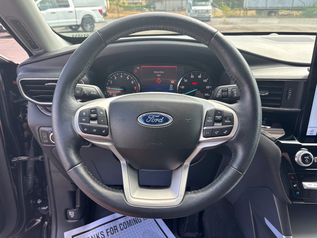 Used 2024 Ford Explorer Limited w/ Limited Technology Package AWD/4WD image 14