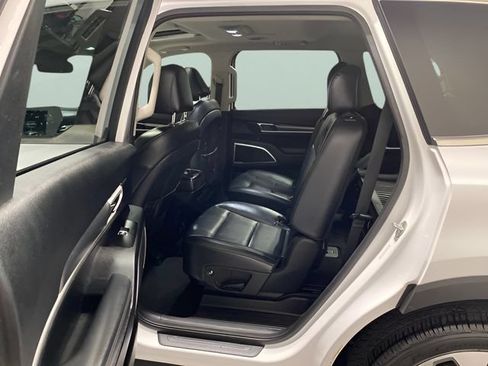 Used 2020 Kia Telluride S AWD/4WD image 24