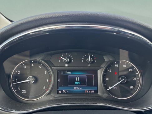 Used 2021 Buick Encore Preferred image 15