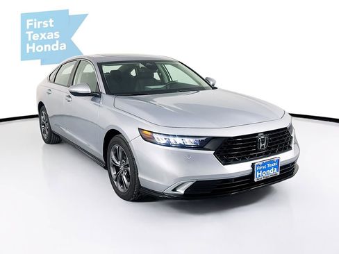 Certified 2025 Honda Accord EX-L image 1