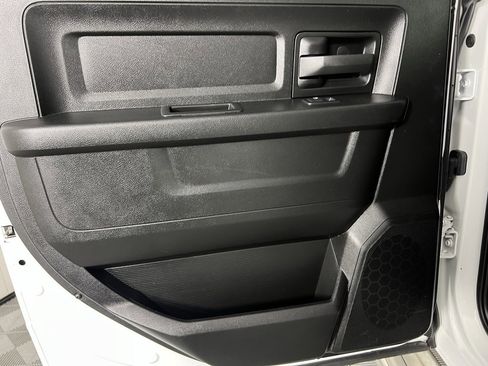 Certified 2024 RAM 3500 Tradesman w/ Chrome Appearance Group image 25