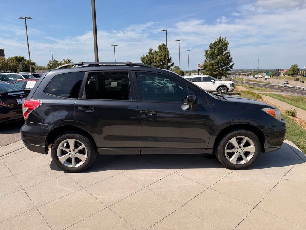 Used 2015 Subaru Forester 2.5i Premium w/ Popular Package #1 AWD/4WD image 10