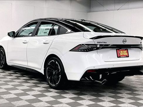 New 2026 Nissan Sentra SR image 4