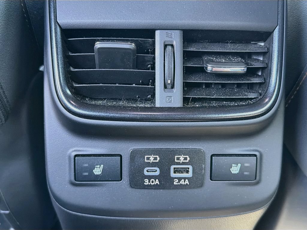 Used 2025 Subaru Outback Wilderness AWD/4WD image 28