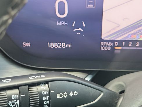 Used 2024 Buick Envision Preferred AWD/4WD image 27