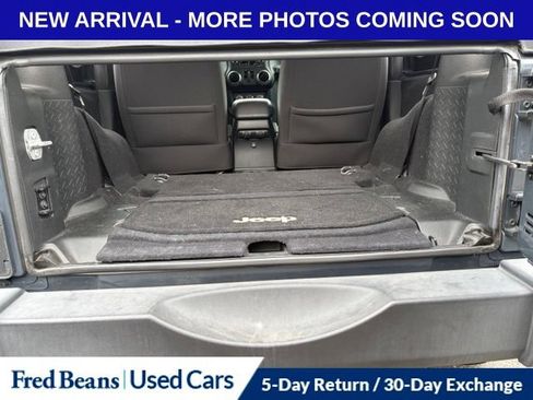 Used 2017 Jeep Wrangler Sport w/ Quick Order Package 24S AWD/4WD image 9