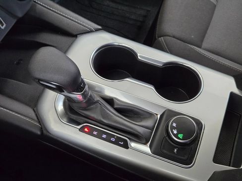 Used 2024 Chevrolet Blazer LT w/ Convenience Package FWD image 15