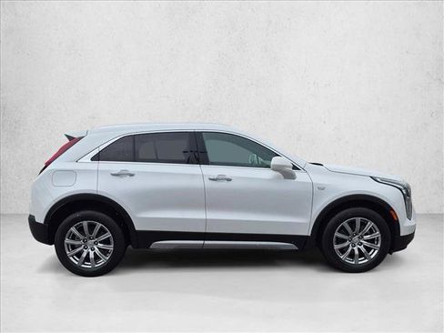 Used 2019 Cadillac XT4 Premium Luxury AWD/4WD image 4