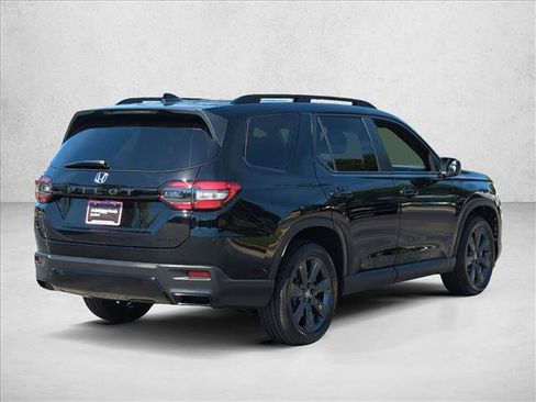 New 2026 Honda Pilot Sport image 2