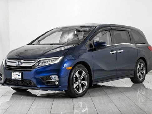 Used 2018 Honda Odyssey Touring image 4