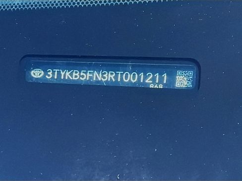 Used 2024 Toyota Tacoma SR5 image 34