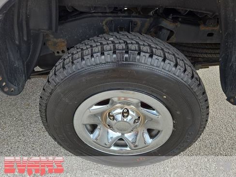 Used 2019 Toyota Tacoma SR w/ SR Convenience Package AWD/4WD image 24