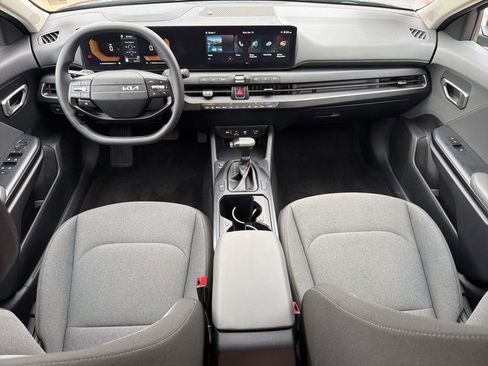 Used 2025 Kia K4 FWD image 17