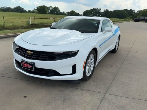 Used 2021 Chevrolet Camaro LS image 5