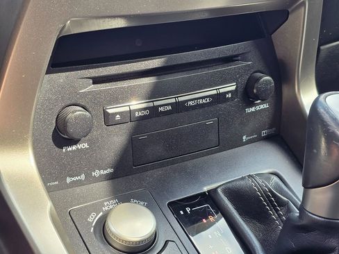 Used 2016 Lexus NX 200t FWD image 36