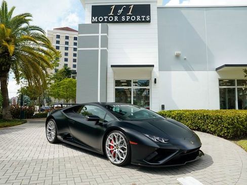 Used 2022 Lamborghini Huracan EVO RWD image 91