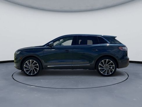 Used 2023 Lincoln Nautilus Reserve w/ Equipment Group 202A AWD/4WD image 11