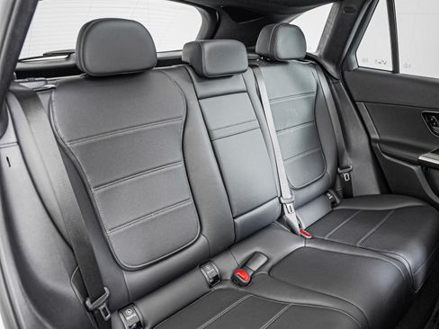 Certified 2026 Mercedes-Benz GLC 300 image 10