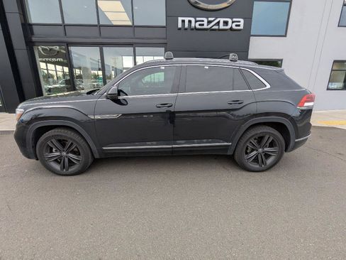 Used 2022 Volkswagen Atlas Cross Sport SEL R-Line image 3