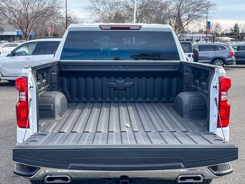 Used 2026 Chevrolet Silverado 1500 LT w/ Z71 Off-Road Package AWD/4WD image 24