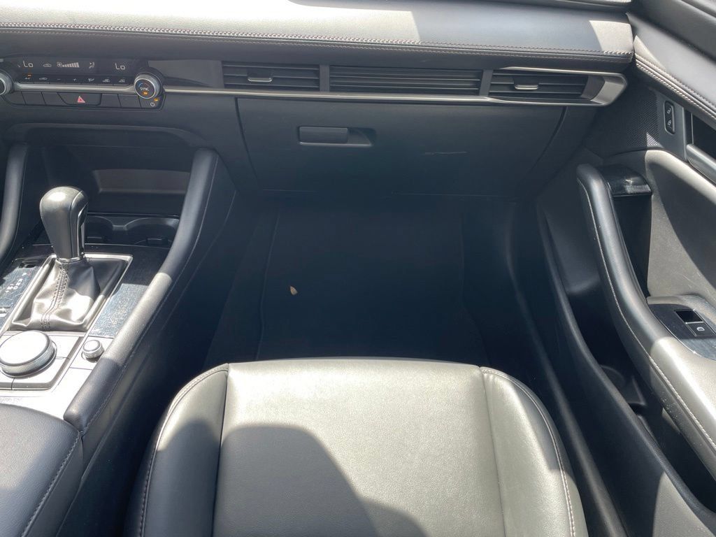 Used 2024 MAZDA MAZDA3 s FWD image 23