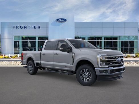 New 2026 Ford F250 Lariat image 7