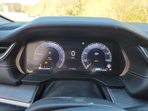 Used 2022 Jeep Grand Cherokee L Limited image 24