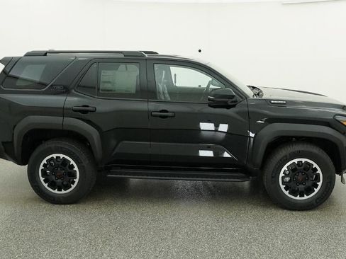 New 2026 Toyota 4Runner TRD Off-Road Premium AWD/4WD image 11