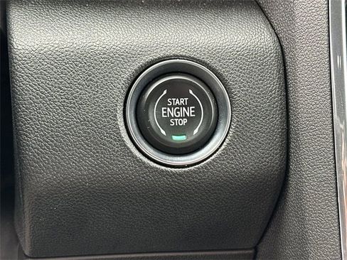 Certified 2025 GMC Acadia Elevation image 17