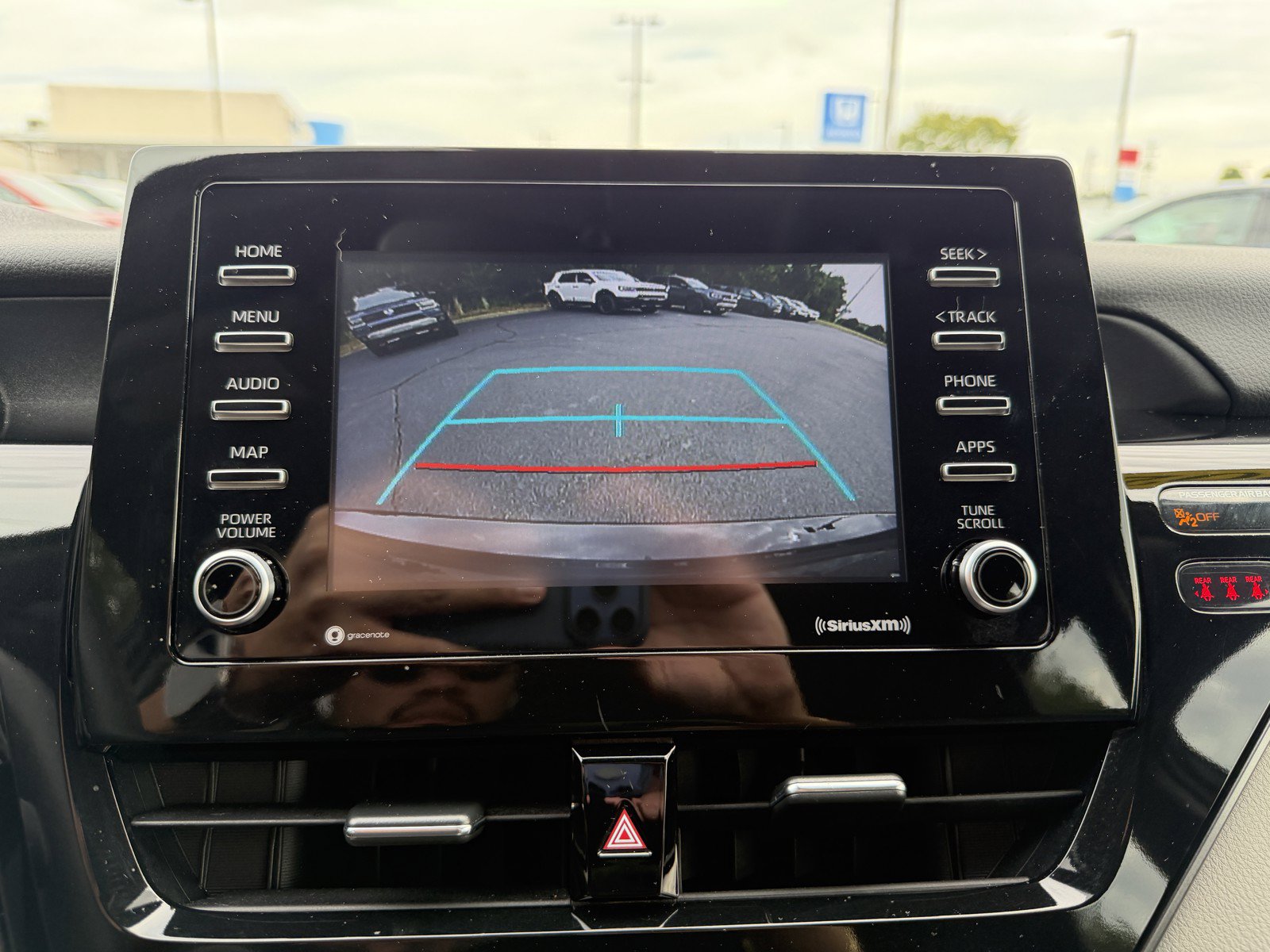 Used 2024 Toyota Camry LE FWD image 18