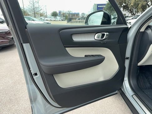 New 2026 Volvo XC40 B5 Plus w/ Protection Package Premier image 11