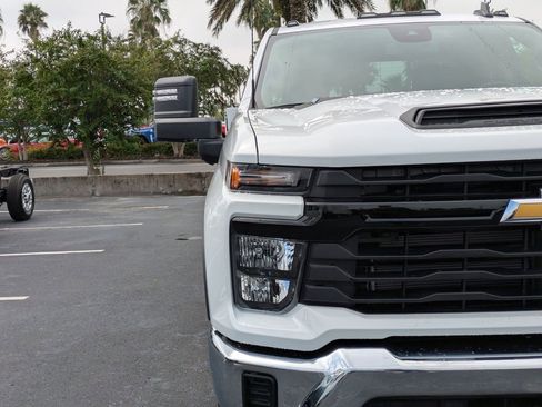New 2025 Chevrolet Silverado 2500 W/T w/ WT Convenience Package RWD image 10