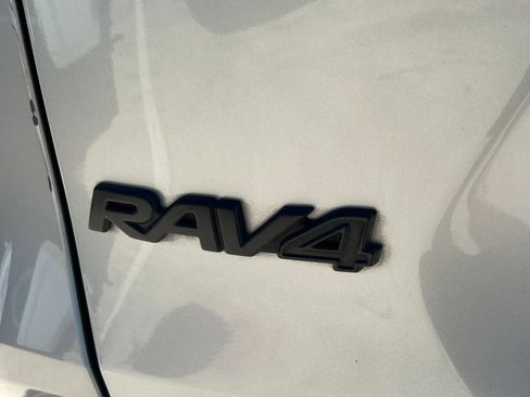 Used 2024 Toyota RAV4 XLE w/ Convenience Package FWD image 13