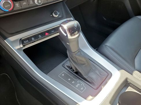 Used 2025 Audi Q3 2.0T Premium AWD/4WD image 22