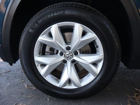 Used 2018 Volkswagen Atlas SEL AWD/4WD image 44