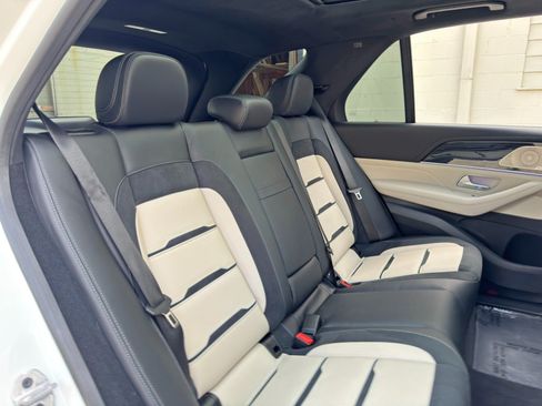 Used 2024 Mercedes-Benz GLE 63 AMG S image 46