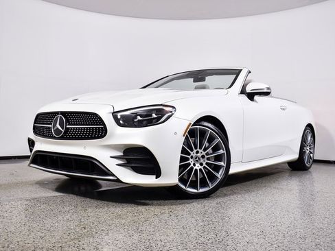 Certified 2021 Mercedes-Benz E 450 Cabriolet image 3