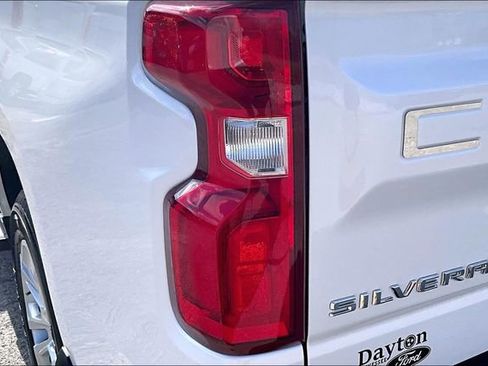 Used 2024 Chevrolet Silverado 1500 LTZ w/ Technology Package image 33