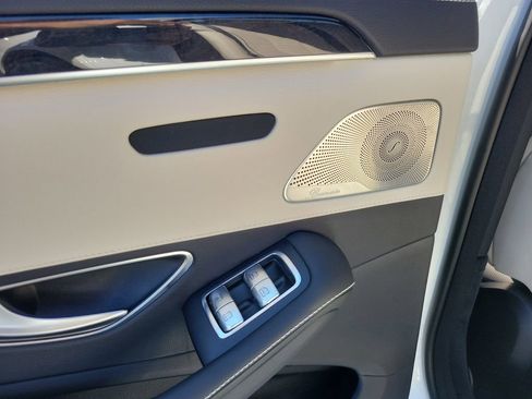 Used 2020 Mercedes-Benz S 450 Sedan image 16