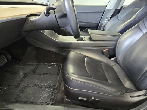 Used 2018 Tesla Model 3 Long Range image 14