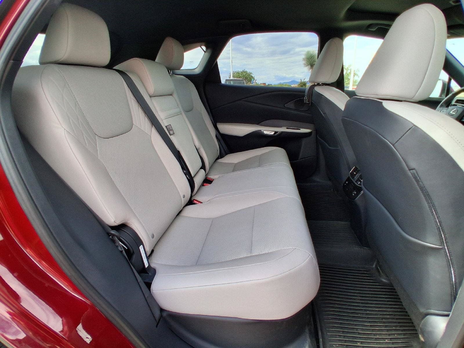 Used 2023 Lexus RX 350 Premium w/ Cold Area Package AWD/4WD image 21