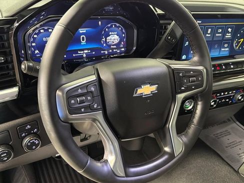 Used 2024 Chevrolet Silverado 1500 LT RWD image 21