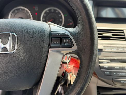 Used 2012 Honda Accord EX-L image 18