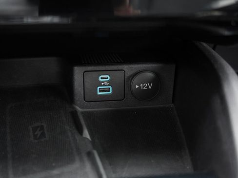 Certified 2023 Ford Escape Platinum image 35