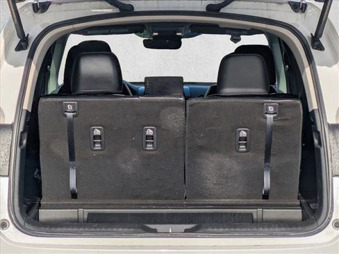 Used 2023 Honda Pilot EX-L image 6