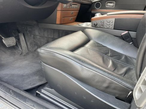 Used 2007 BMW 750i image 21