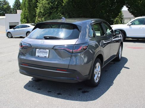 Certified 2024 Honda HR-V LX image 9