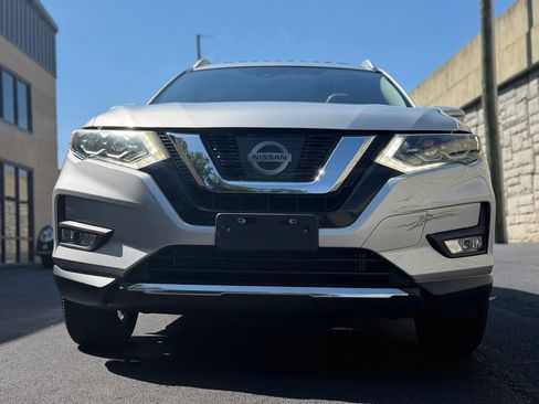 Used 2017 Nissan Rogue SL w/ SL Premium Package AWD/4WD image 40